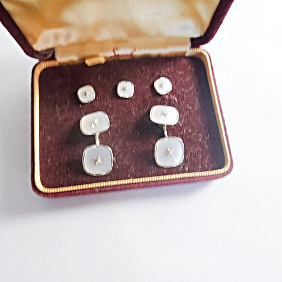 Antique Cufflinks Studs in original box - Picture 1 of 4
